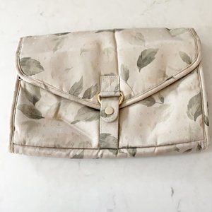 Vintage makeup/jewelry travel bag